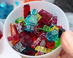 Lego-желе своими руками: вкусно и весело