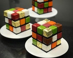 Сладкий кубик Рубика от известного кондитера Cedric Grolet