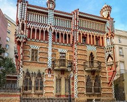 Дом-музей архитектора Antoni Gaudi в Барселоне