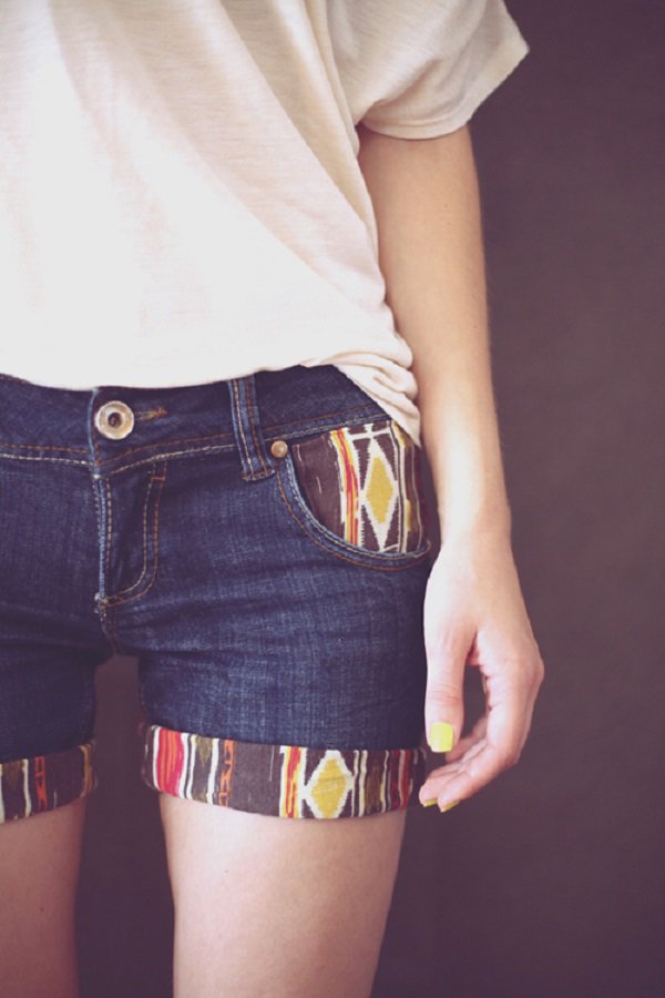Как украсить старые джинсы своими руками - вставки из ткани