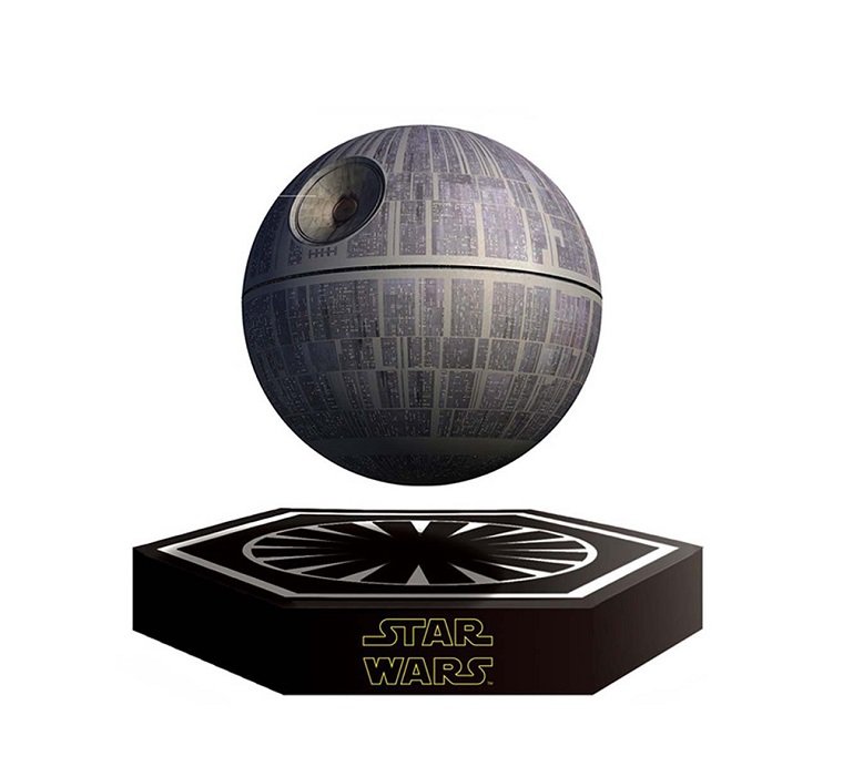 Колонки в форме Звезды смерти из Star Wars