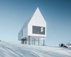 Белоснежный дом для отдыха в Квебеке