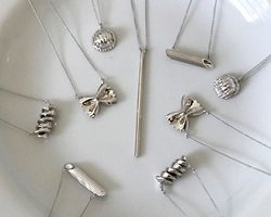 Серебряные украшения в форме макарон Barilla