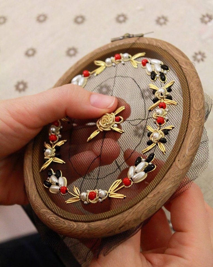 Handmade вышивка на тюле by Krista Decor