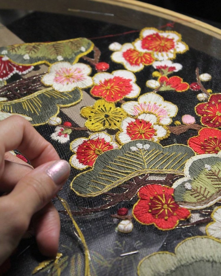 Handmade вышивка на тюле by Krista Decor
