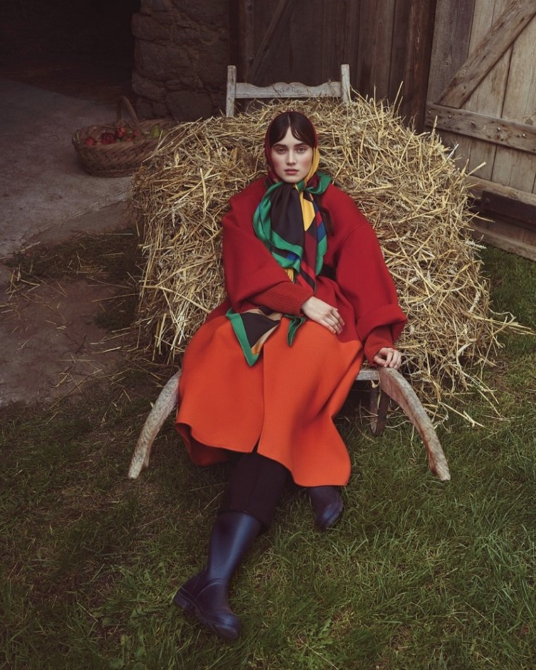 Деревенская жизнь на обложке Harpers Bazaar Czech