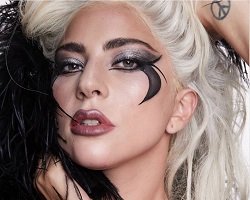 Новая коллекция косметики от Lady Gaga