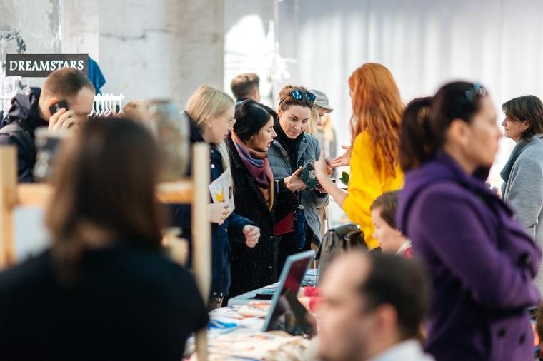 На арт-ярмарке Happy market расскажут о любви, спорте и красоте