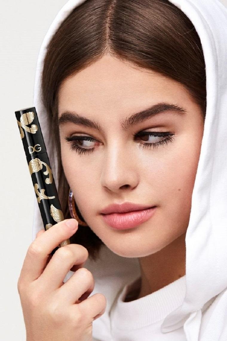 Очаровательная Lily Jean Harvey в рекламе новой туши от Dolce Gabbana