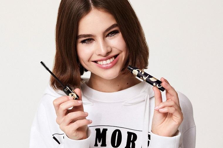 Очаровательная Lily Jean Harvey в рекламе новой туши от Dolce Gabbana