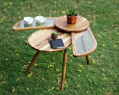 Дизайнерский кофейный столик с «крылышками»