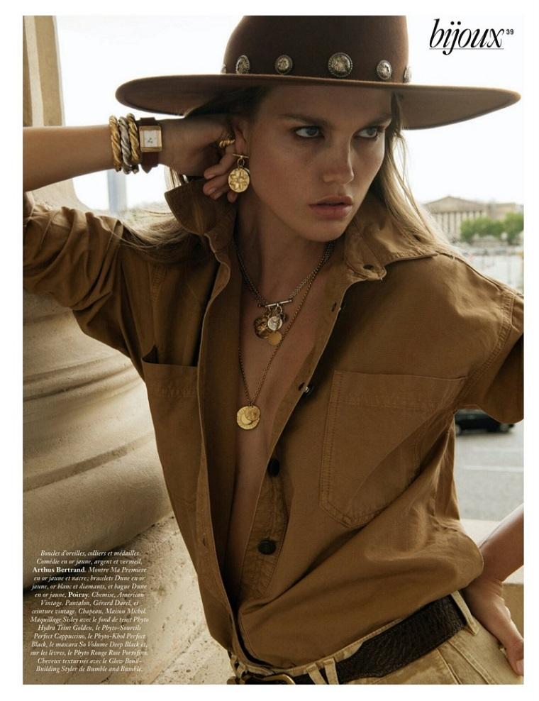 Стильные образы Luna Bijl на глянцевых страницах Vogue Paris