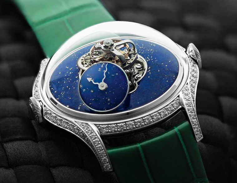 Стильные наручные часы с бриллиантами для прекрасных леди от MB&F