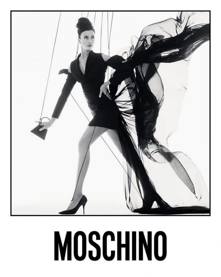 Весенняя элегантность в новой коллекции 2021 от Moschino