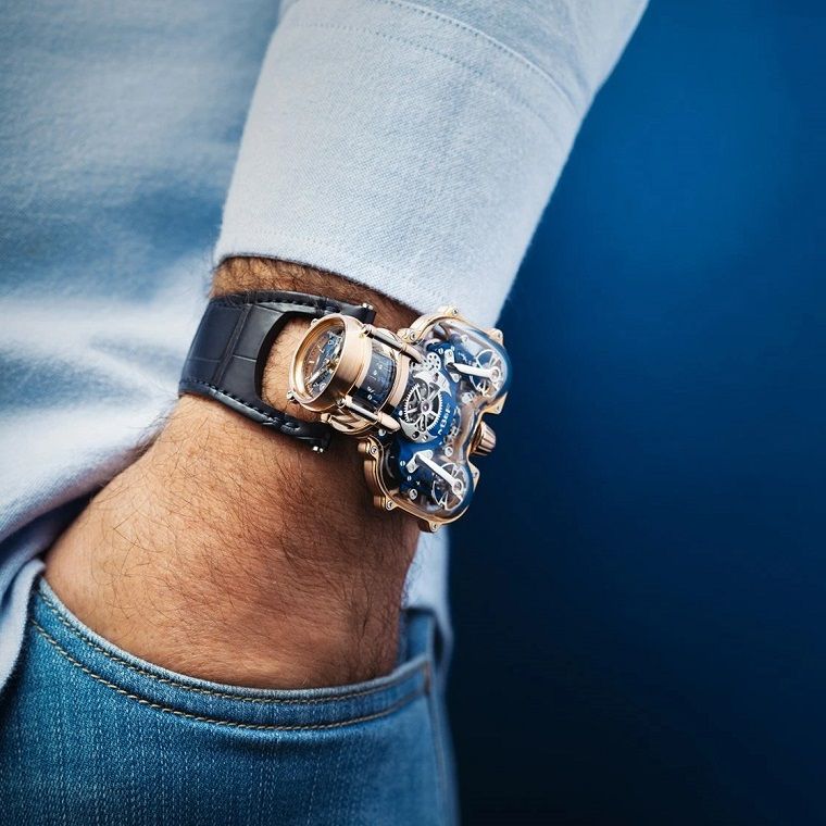 Уникальные часы от швейцарского бренда - Horological Machine N9